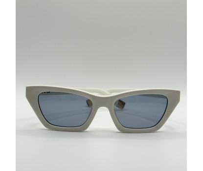 White cateye